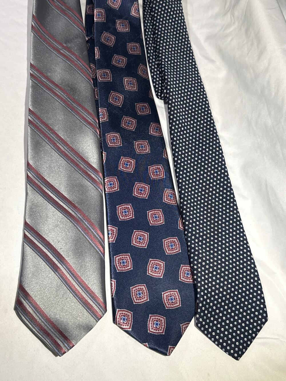 Botany 500 Mens Neckties Lot of 3 Geometric Striped Wide Ties Vintage